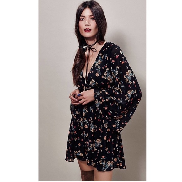 Free People Chiffon Lilou Black Floral Faux Wrap Mini Dress (Medium) - Picture 12 of 15